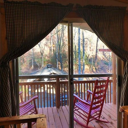 Oktoberfest Themed Cabin In Woods Stream #14 Helen Exterior photo