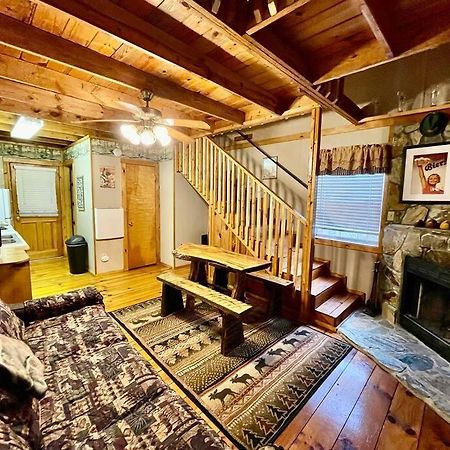 Oktoberfest Themed Cabin In Woods Stream #14 Helen Exterior photo