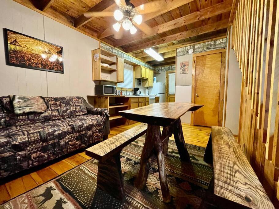 Oktoberfest Themed Cabin In Woods Stream #14 Helen Exterior photo